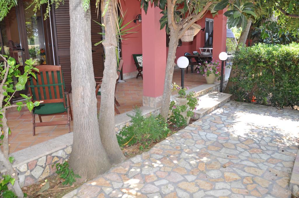 Bed and Breakfast Profumo Di Zagara Paceco Exterior foto